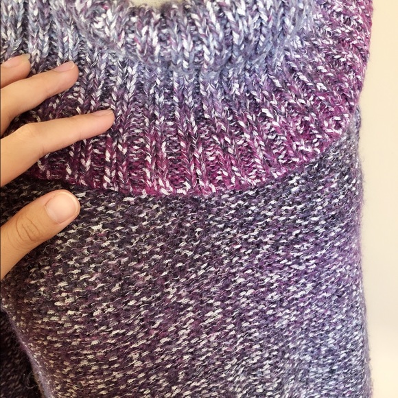 sweater - Picture 2 of 3